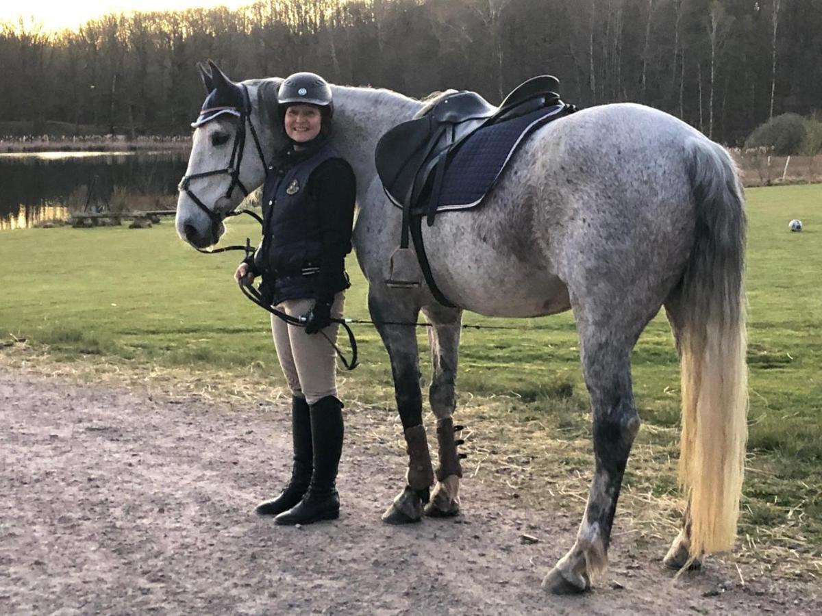 Skedala Horsefarm Apartment Halmstad Luaran gambar